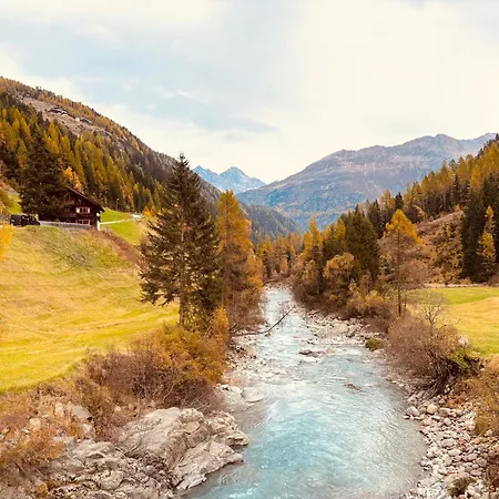 Haus Freistabl - Uriges Fuer 6 Personen Mit Sauna & Bergblick Im Oetztal * 索尔登
