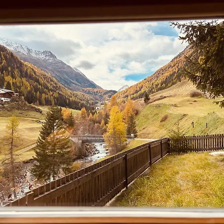 Haus Freistabl - Uriges Fuer 6 Personen Mit Sauna & Bergblick Im Oetztal *